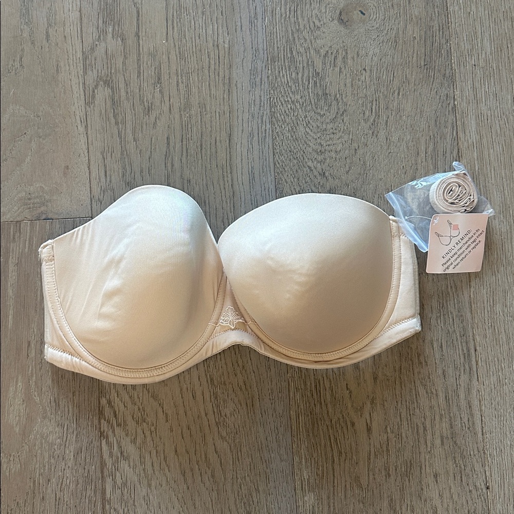 Boutique Strapless Bra with Removable Straps – Nude – 38DDD